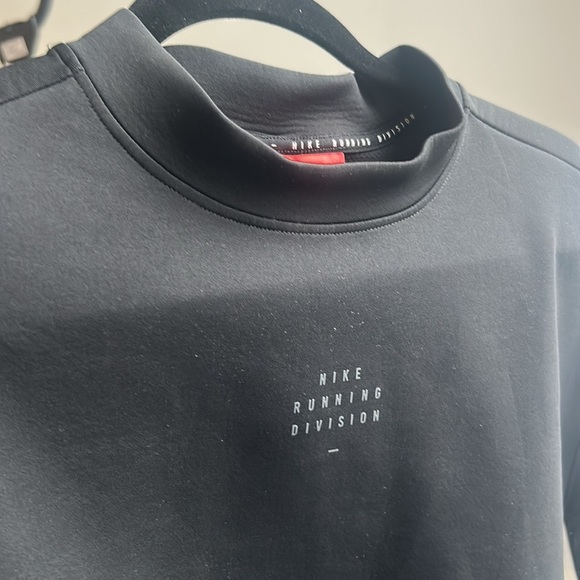Nike Dri-FIT Run Division Running Crewneck Sweatshirt Women’s L - Picture 3 of 14